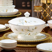Vaisselle en porcelaine osseuse bol assiette plat cuillère hôtel fournisseur style chinois fleur et oiseau ensemble de vaisselle en céramique ensemble de vaisselle