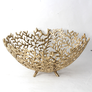 Bol en aluminium moulé texturé avec un motif unique, parfait pour rehausser la décoration de table et servir plusieurs plats au quotidien - Product Image 4