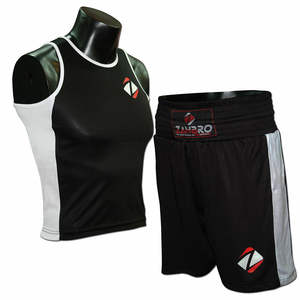 Uniformes de boxe en satin personnalisés professionnels Kick Boxing Shorts et gilets avec logo personnalisé - Product Image 4