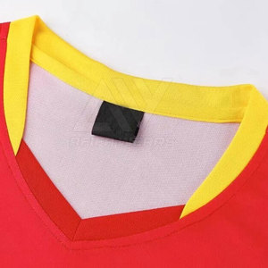 Maillot de football et vêtements de sport sur mesure 2024, équipe de club, uni, teint, 100% polyester, haute qualité, AFIFA WEARS, uniforme de football - Product Image 5