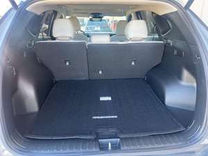 Hyundai Tucson SEL 2024 Usado en Buen Estado, SUV de 4 Puertas con Equipamiento Fin 4/2 - Product Image 3