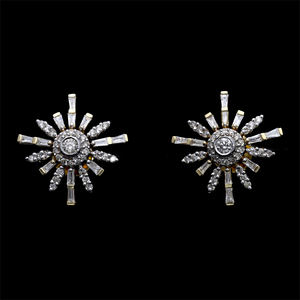 Pendientes de Oro de 14K con Baño de Rodio, Diseño de Explosión Radiante con Diamantes Naturales Baguette de 0.33CTW en Engaste de Bisel, para Mujer - Product Image 2