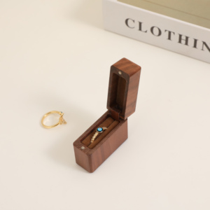 Caja de Madera de Nogal de Lujo Personalizada para Anillos y Pendientes, Empaque de Joyería en Forma de Corazón y Tipo de Exhibición para Regalos - Product Image 5