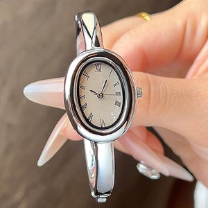 Montre Femme 2025 Virtue Simple et Tendance, Étanche, Boîtier en Alliage Doré, Petit Cadran Ovale, Chiffres Romains - Product Image 3