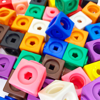 PLOMA 100 Pièces Cubes Géométriques Emboîtables de 2 cm - Ensemble de 10 Couleurs, Sac Zippé Durable, Plastique Non Toxique, Matériel Pédagogique Précoce pour l'Apprentissage des Mathématiques, Âges 5-7
