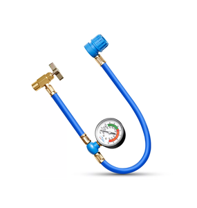 Juego de manómetros de tres válvulas para sistemas de aire acondicionado automotriz R134a con acopladores de desconexión rápida y estuche de almacenamiento - Product Image 1