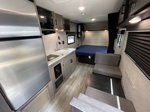 Jayco J-a-y F-l-i-g-h-t S-L-X 7 195RB d'occasion 2022 prêt à être vendu - Product Image 3