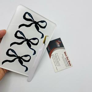 Azulejos de pestañas acrílicas personalizados sostenibles, azulejo de pestañas blanco y negro, lazo, corazón, flor, diseño de mariposa, herramientas de pestañas al por mayor - Product Image 4