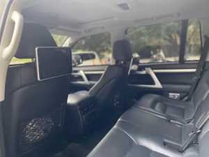 Toyota Land Cruiser d'Occasion Récente 5.7L V8, Modèles 2023, 100% en Parfait État de Marche, Non Accidenté et Garantie Assurée - Product Image 3