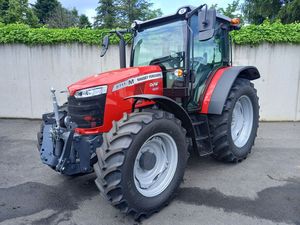 Massey Ferguson MF 5711 M tracteur à pied d'occasion 90HP moteur 35HP pompe 24 boîte de vitesses 20BEARING pour les fermes - Product Image 5