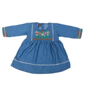 ชุดเดรสยีนส์ปักลายสำหรับเด็กผู้หญิง-สีฟ้าอ่อน - Product Image 3
