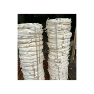 วัตถุดิบแกนหวายที่มีสีธรรมชาติ - ขายส่งเฟอร์นิเจอร์ดีไซน์แกนหวาย/แกนหวาย - Product Image 1