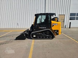 Minicargadora de orugas JCB 2TS-7T en buen estado con trituradora forestal FAE, alto rendimiento, gran demanda, máquina de la mejor calidad - Product Image 2