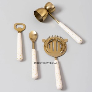 Abrebotellas de cuchillo de pinzas chapado en oro de alta calidad de metal de excelente calidad y otros artículos de uso de bar a un precio impresionante - Product Image 2