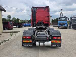 <b>USED</b> 2017 Vol-vo FH540 Tractor Truck 6X4 Diesel Euro 6 Automatic 450HP+ -40T Load Capacity Left Steering New Logistics Transport - Product Image 3