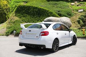 USADO LHD/RHD 2018 S U B A R U WRX STI - Product Image 4