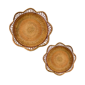 Panier de rangement durable en rotin en forme de fleur, parfait pour servir des fruits et des collations. - Product Image 1