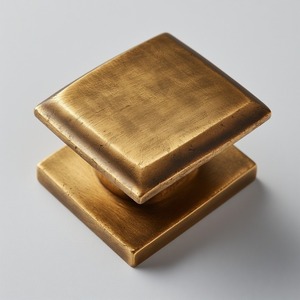 Pomo de Puerta Europeo de Latón para Hoteles y Apartamentos, para Hogares Elegantes, Detalles Refinados, Estructura Resistente, Manejo Cómodo de Primera Calidad - Product Image 1