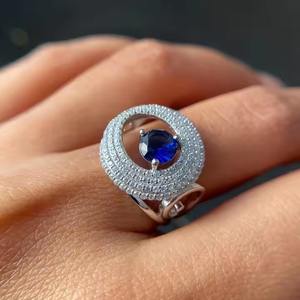 Nouveau personnalisable 12,3,4,5 Ct DEF VVS diamants blancs cultivés en laboratoire 10K 14K 18K Solitaire bague de fiançailles en or pour les fêtes - Product Image 3