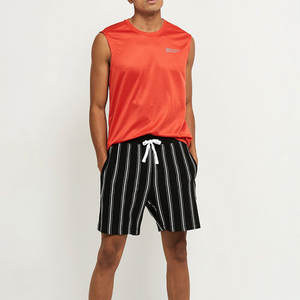 Wholesale Customized Eco-Friendly Solid Casual Men's Shorts-Lightweight Waterproof & Breathable - Product Image 4