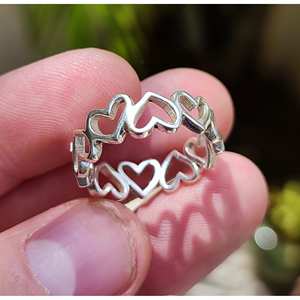 Anillo Minimalista Hecho a Mano en Plata de Ley 925 con Forma de Corazón, Anillo de Moda con Forma de Corazón para Mujer, Regalo para Ella - Product Image 5