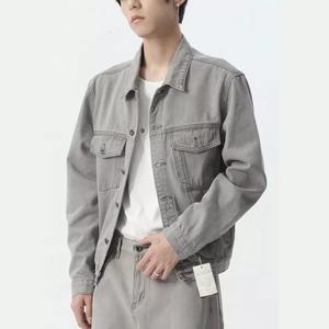 Chaqueta vaquera acogedora con adornos de piel para mujer 2025 para Otoño Invierno estilo desgastado acentos de encaje de cristal relleno de algodón procesado crudo - Product Image 4