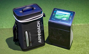 Moniteur de golf portable R50 avec simulateur et mesure des métriques du balle et du club, étui de transport pour utilisation en extérieur - Product Image 2