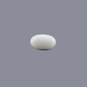 พลอยสังเคราะห์สีแดงทรงรี 4.7 กะรัต (ความสูง 3 มม.) - Product Image 1