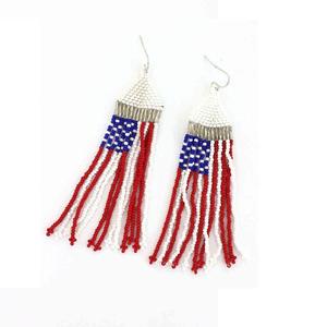 Drapeaux à suspendre brodés, motifs de Noël festifs personnalisables, perles de rocaille, accepte les logos personnalisés par MULTI CRAFT - Product Image 2