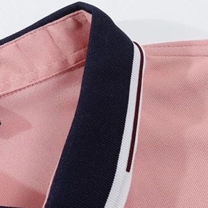 Vente en gros de t-shirt polo avec logo personnalisé pour hommes, nouveau design avec motif durable 100% coton, doux et solide pour les étés - Product Image 2