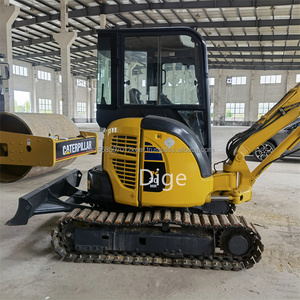 Excavadora Hidráulica Komatsu de 3 Toneladas con Cucharón de Excavación de 0.12m³ de Capacidad, Máquina Usada - Product Image 3