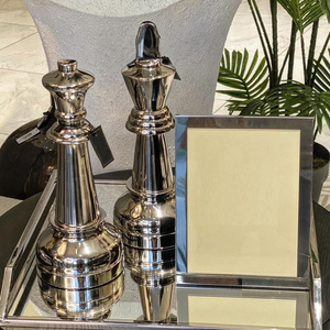 Nueva escultura de Ajedrez de Metal King & Queen, escultura niquelada de aluminio de alta calidad para decoración de centro de mesa - Product Image 2