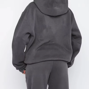 Vente en gros de sweat-shirt surdimensionné à manches longues pour femmes nouveau style d'hiver avec logo personnalisé pull à capuche à épaules tombantes pour femme - Product Image 5