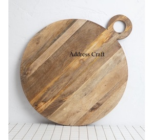 Bloques de cortar de madera multifuncionales de estilo clásico, precio al por mayor, tabla de queso de forma redonda y tablas de charcutería - Product Image 4