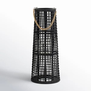 Bougeoir en métal noir de créateur, pièce maîtresse de table décorative élégante, support en fer artistique pour la décoration intérieure romantique - Product Image 1