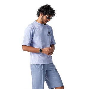 T-shirt léger Boxy Fit pour homme avec tissu doux 100% coton T-shirt large pour homme avec coupe Boxy et ambiance tendance - Product Image 4