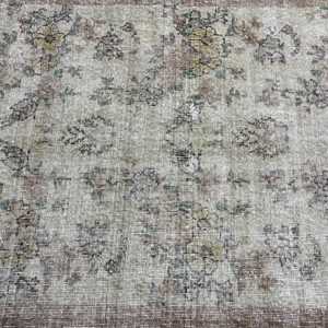 Turkish Vintage Rug 3.7x6.6 ft (113x200 cm), <b>Brown</b> Floral <b>Wool</b> Rug - Product Image 5
