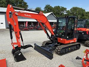 Excavatrice compacte Kubota KX057-5 d'occasion 2024 - Product Image 3