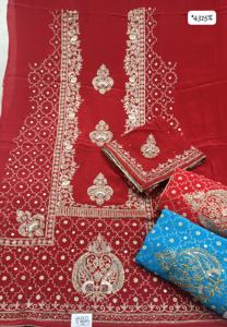 Costumes indiens modernes brodés à la main non cousus pour femmes élégants pour les fêtes de style traditionnel - Product Image 2