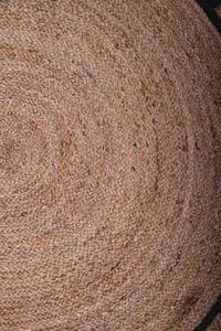 Alfombra personalizable 4X4 orgánica Boho trenzada de yute con mechones hecha a mano India patrón geométrico ecológico sala de estar entrada - Product Image 5