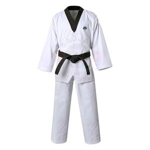 Uniforme d'arts martiaux nouveau design Vêtements de sport d'arts martiaux de taekwondo - Product Image 1
