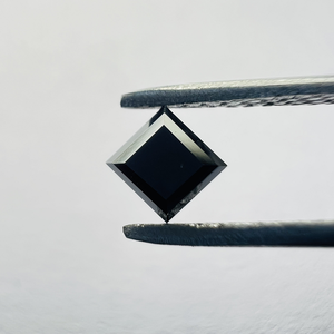 Pierre en vrac de forme carrée, clarté VVS2, coupe excellente, pour la fabrication de bijoux, réflexion brillante, structure propre, design intemporel - Product Image 1