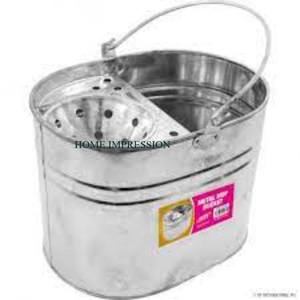 Accessoires pour la maison Seau de vadrouille en métal galvanisé Seau de nettoyage pour sols de mariage Seau de nettoyage ménager moderne à l'aspect attrayant - Product Image 4