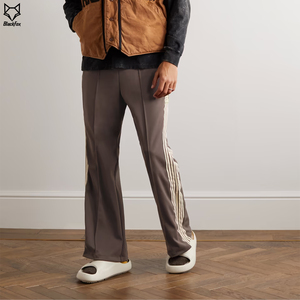 Pantalon évasé décontracté pour hommes Pantalon de survêtement de haute qualité lourd avec bretelles latérales personnalisées taille moyenne motif droit - Product Image 3