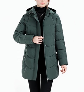 Veste matelassée personnalisée pour femme, couleur au choix, de haute qualité, pour l'hiver, isolation contre le froid, manches longues, unie, pour l'extérieur - Product Image 1