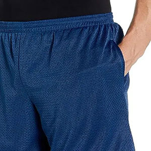 Pantalones cortos de malla informales para hombre, diseño personalizado con cierre de cordón transpirable de color sólido, teñido liso a un precio razonable - Product Image 5