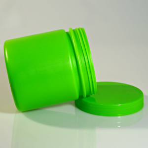 Pots de crème pour le corps verts en plastique HDPE vides de 500ml Pots de conditionneur de cheveux exfoliants Emballage cosmétique Manufacture Pavico Vietnam - Product Image 3