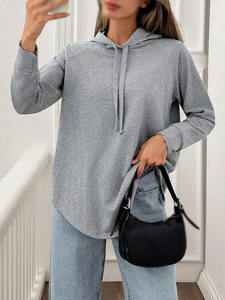 Sweat-shirt à capuche pour femme, longueur standard, cordon de serrage, manches raglan, ourlet incurvé, haut décontracté, gris, vente en gros de sweats à capuche - Product Image 5