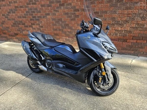 NOUVEAU 2022 TMAX 560 Maxi-scooter haute performance Prêt à être expédié dans le monde entier Fonctionnalités avancées Performances - Product Image 5