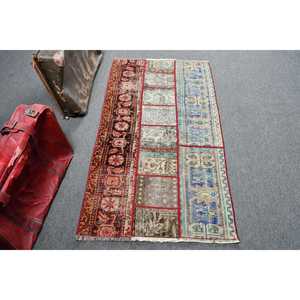 2.6x4.8 ft Vintage Turkish <b>Red</b> <b>Wool</b> Rug Patchwork Design Eco-Friendly Latex Backing - Product Image 1